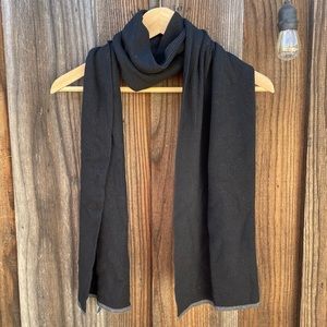 NWT Cole Haan Cashmere Blend Tipped Rib Muffler Scarf